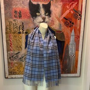 Burberry London Vintage baby Blue Plaid 100% cashmere fringe Scarf EC gorgeous